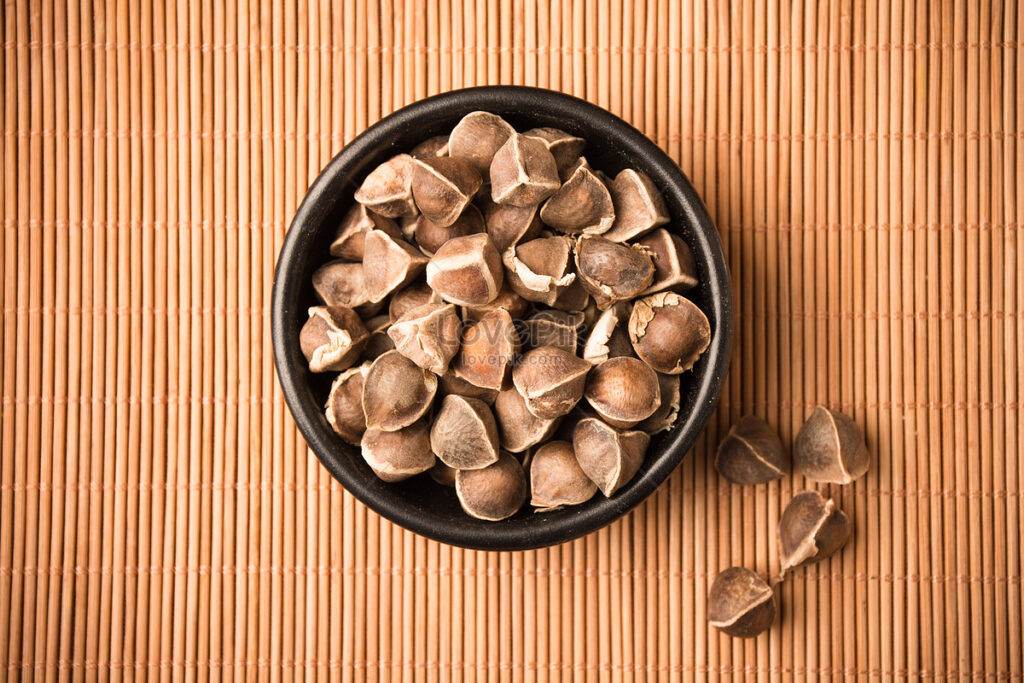 Moringa Seeds