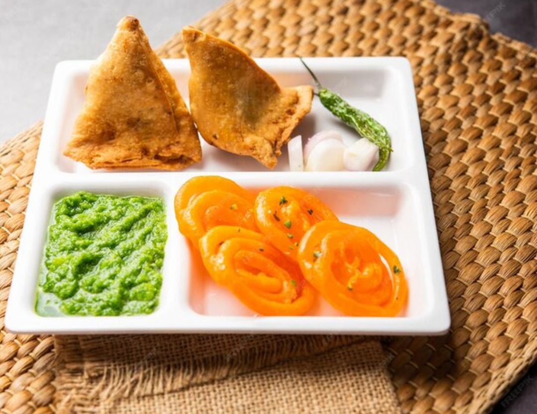 9 Hubs Samosa Chutney 280gm Glass