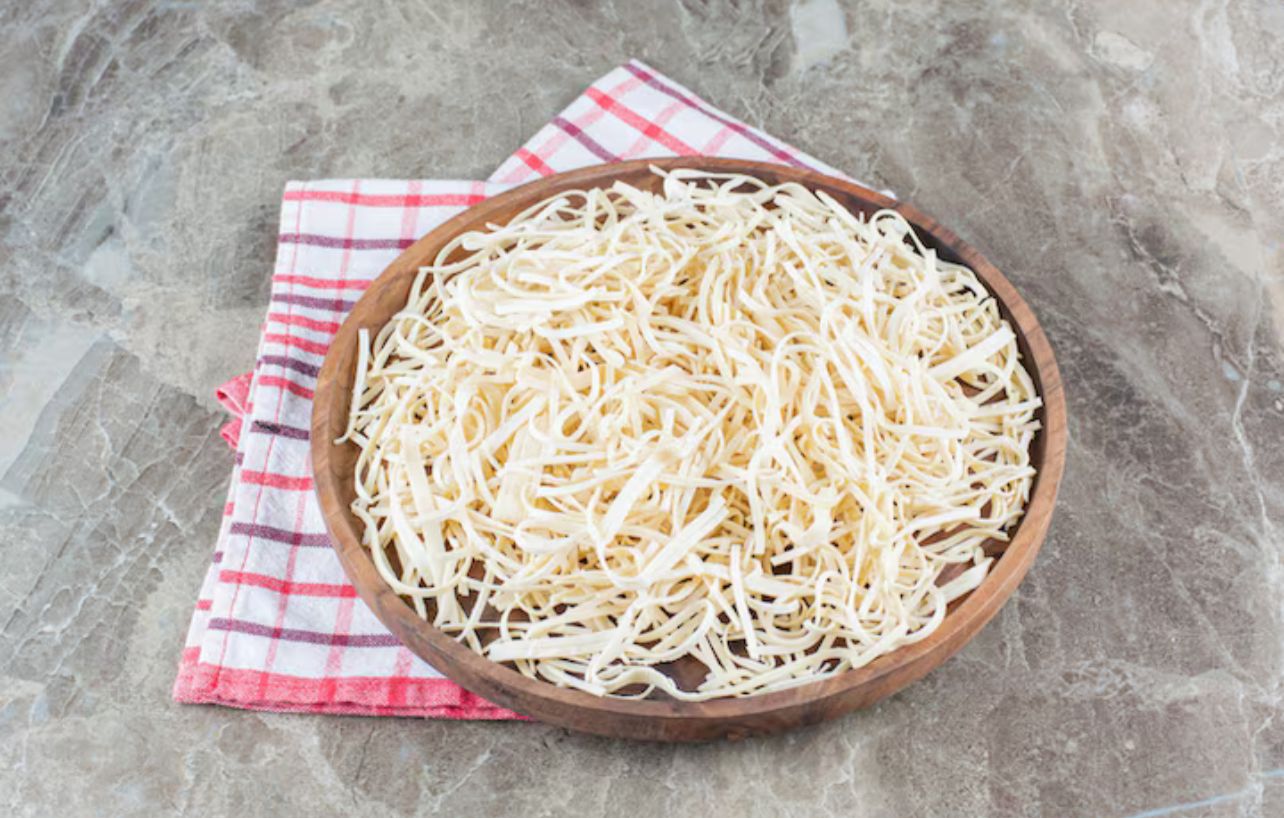 9 Hubs Rice Hakka Noodles 150 g pp